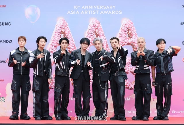 그룹 스트레이키즈가 6일 가오슝 내셔널 스타디움에서 진행된 스타뉴스 주최 '10주년 아시아 아티스트 어워즈 2025(10th Anniversary Asia Artist Awards 2025, '10주년 AAA 2025') 레드카펫 행사에 참석해 포즈를 취하고 있다. 12월 6일~7일 양일에 걸쳐 가오슝 내셔널 스타디움에서 펼쳐지는 '10주년 아시아 아티스트 어워즈 2025(10th Anniversary Asia Artist Awards 2025, '10주년 AAA 2025')'와 페스타 'ACON 2025'는 MTN(머니투데이방송)과 위버스(Weverse)를 통해 각각 TV와 온라인 스트리밍으로 생중계 된다. /2025.12.06 /사진=이동훈 photoguy@