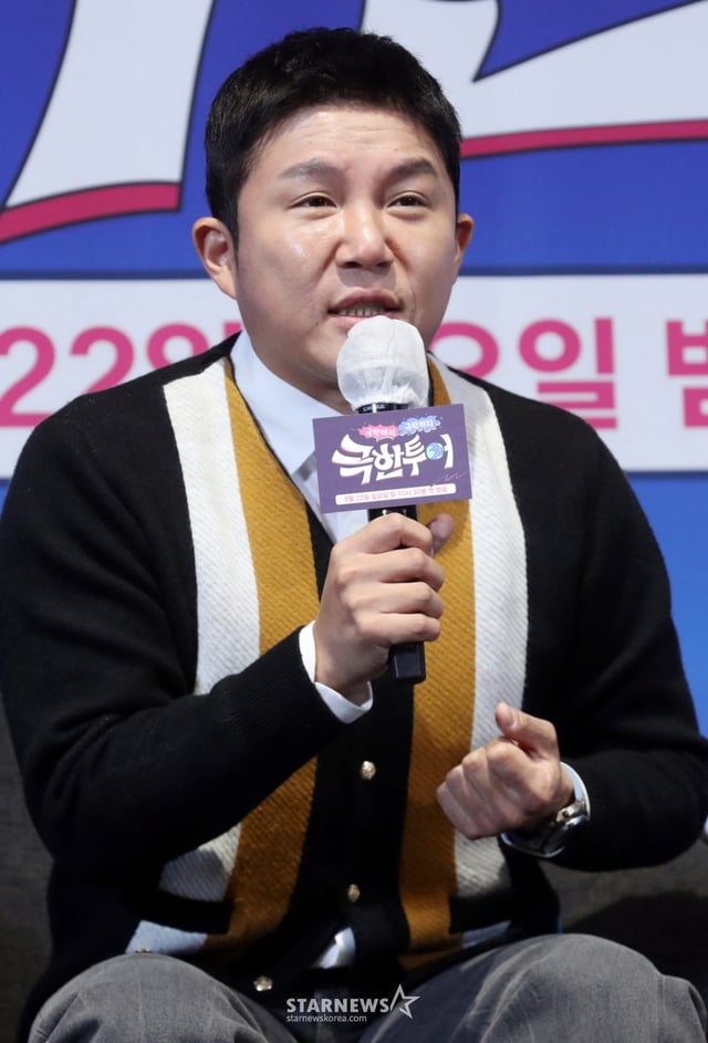 개그맨 조세호가 20일 오후 서울 영등포구 신도림 라마다호텔에서 열린 JTBC '극한투어' 제작발표회에 참석해 인사말을 하고 있다. JTBC 신규 예능 '극한투어'는 같은 여행지에서 '극악'과 '극락'을 오가며 정반대의 재미를 선보이는 프로그램으로 오는 22일 첫 방송된다. 2024.09.20 /사진=임성균