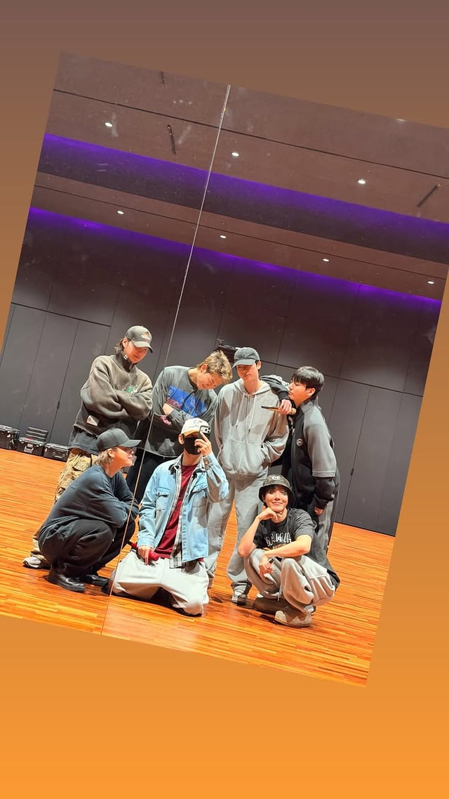 /사진=뷔 SNS