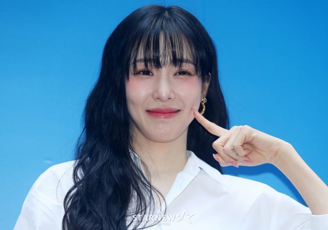[서울=뉴시스] 김혜진 기자 = 배우 티파니 영이 20일 오후 서울 강남구 LF본사에서 열린 바네사 브루노(VANESSA BRUNO)포토행사에서 포즈를 취하고 있다. 2025.03.20. jini@newsis.com /사진=김혜진