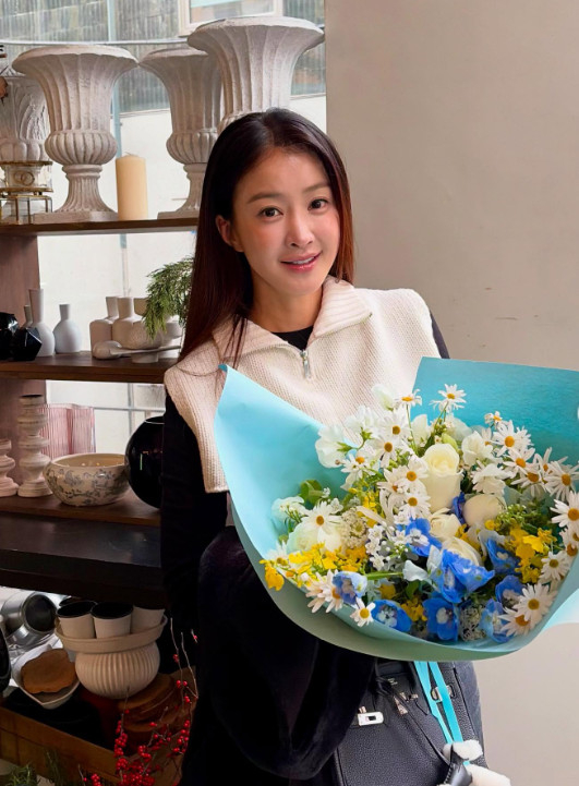 배우 이시영 /사진=인스타그램