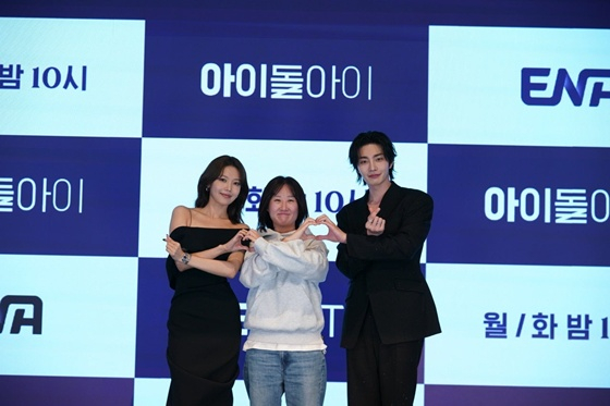 최수영(왼쪽부터), 이광영 감독, 김재영/사진=지니TV