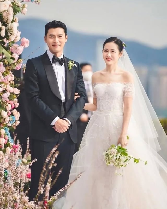 왼쪽부터 현빈-손예진 부부