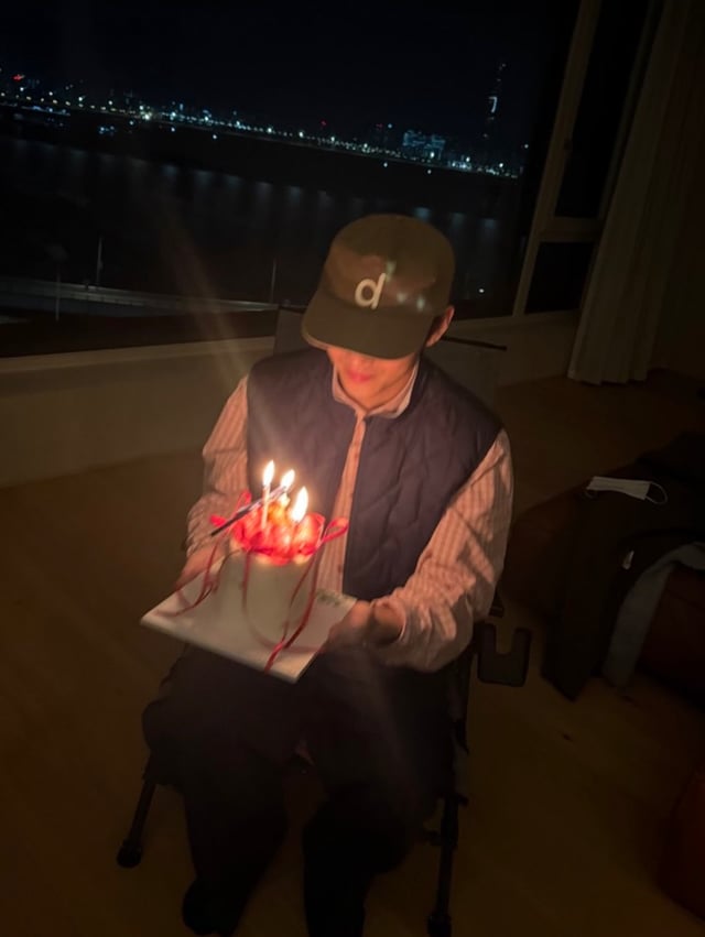 /사진=뷔 인스타그램