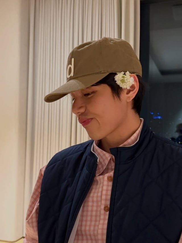 /사진=뷔 인스타그램
