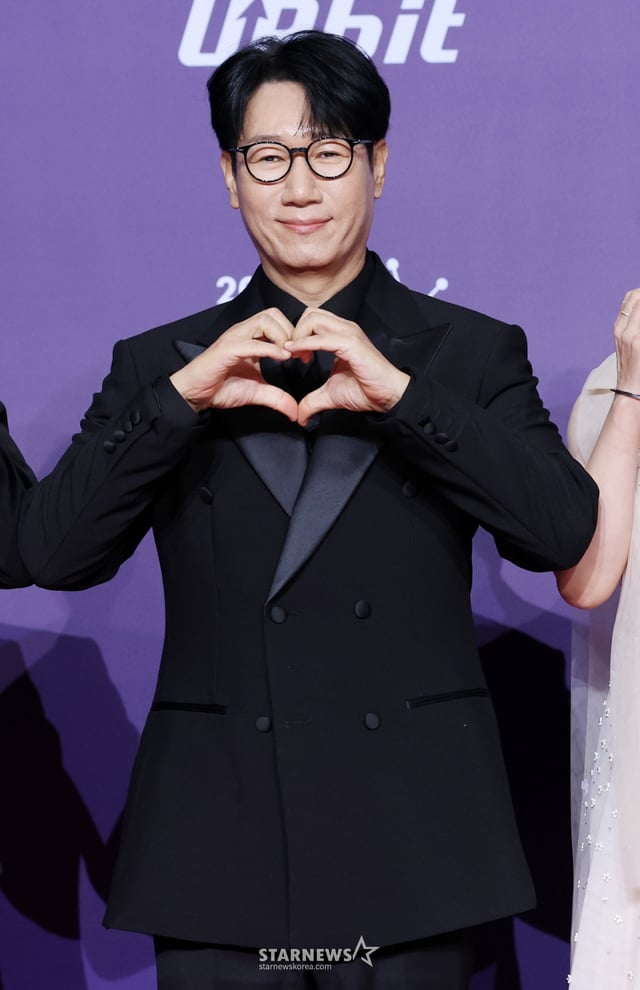 지석진/사진=김휘선 hwijpg@