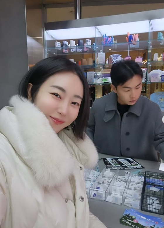 23기 옥순(왼쪽), 미스터 강/사진=23기 옥순 인스타그램