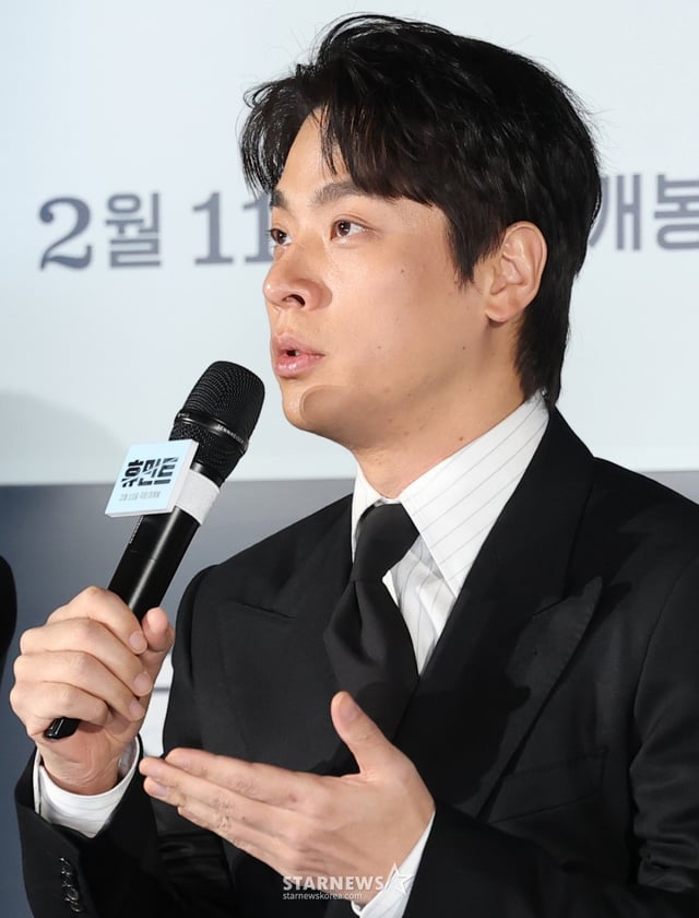 (서울=뉴스1) 권현진 기자 = 배우 박정민이 12일 서울 광진구 롯데시네마 건대입구에서 열린 영화 '휴민트‘감독 류승완) 제작보고회에 참석해 취재진 질문에 답하고 있다. '휴민트'는 비밀도, 진실도 차가운 얼음 바다에 수장되는 블라디보스토크에서 서로 다른 목적을 가진 이들이 격돌하는 이야기를 그린 작품이다. 2026.1.12/뉴스1 Copyright © 뉴스1. All rights reserved. 무단 전재 및 재배포, AI학습 이용 금지. /사진=(서울=뉴스1) 권현진 기자