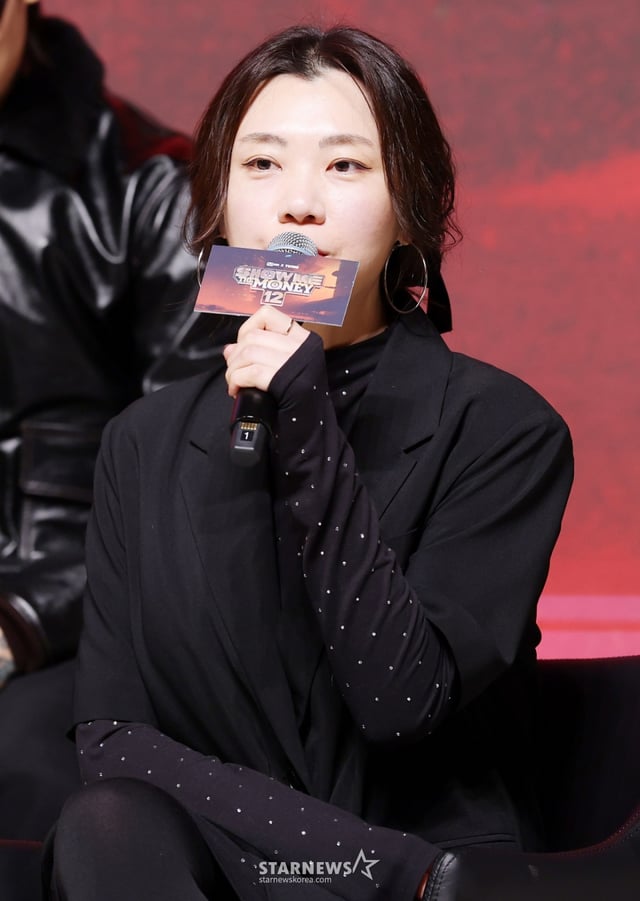 최효진 CP가 15일 서울 강남구 엘리에나호텔에서 진행된 Mnet 예능 '쇼미더머니 12' 제작발표회에 참석해 질의응답을 하고 있다. /2026.01.15 /사진=김휘선 hwijpg@