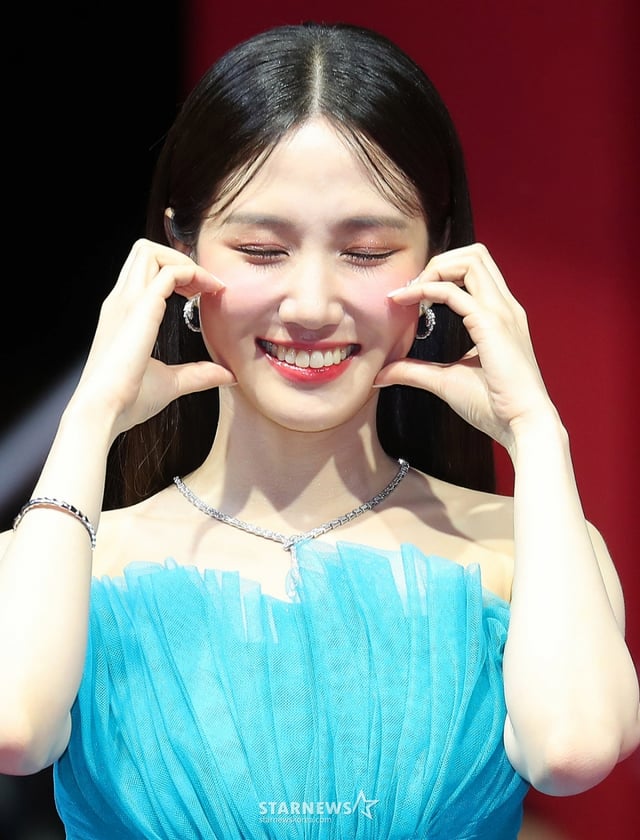 배우 박은빈이 4일 오후 부산 해운대구 영화의 전당에서 진행된 제28회 부산국제영화제(BIFF) 레드카펫 행사에 참석하고 있다. 2023.10.04 /사진=김창현