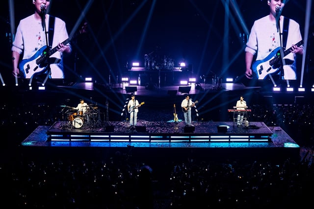 /사진=JYP엔터테인먼트, Live Nation