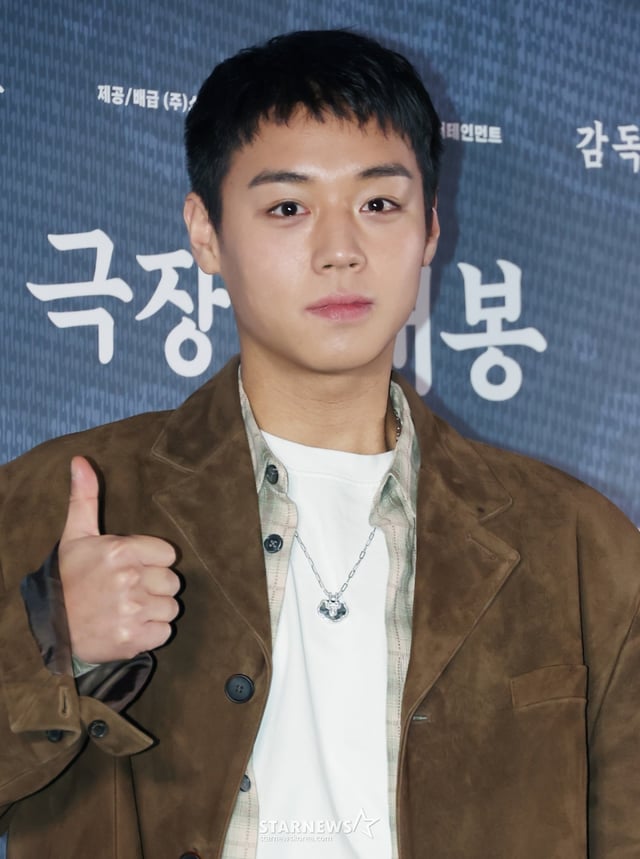 배우 박지훈이 21일 오후 서울 강남구 메가박스 코엑스에서 진행된 영화 '왕과 사는 남자' 언론배급시사회 및 기자간담회에 참석해 질문에 답하고 있다. 1457년 청령포, 마을의 부흥을 위해 유배지를 자처한 촌장과 왕위에서 쫓겨나 유배된 어린 선왕의 이야기 '왕과 사는 남자'는 내달 4일 개봉한다. /2026.01.21 /사진=이동훈 photoguy@