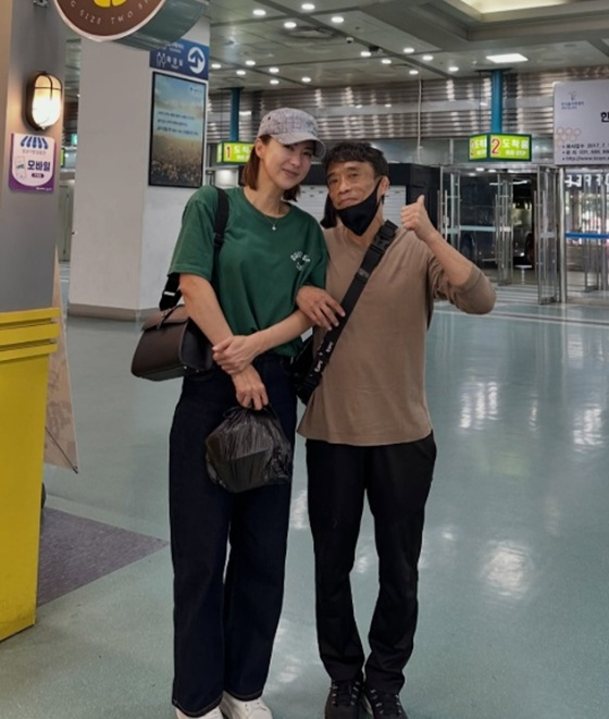 김윤정, 심권호 /사진=김윤정 SNS