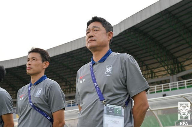 サッカーU-23韓国代表のイ·ミンソン監督。 /写真=大韓サッカー協会提供