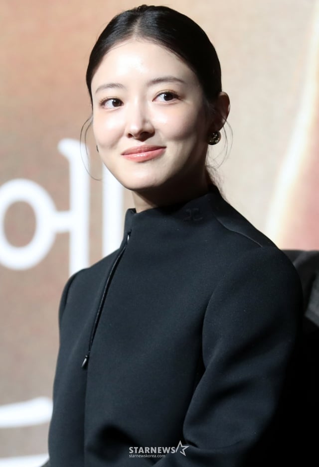 배우 이세영이 12일 오전 서울 중구 웨스틴 조선호텔 그랜드볼룸에서 열린 쿠팡플레이 시리즈 '사랑후에 오는 것들' 제작발표회에 참석해 포즈를 취하고 있다. 2024.09.12 /사진=임성균