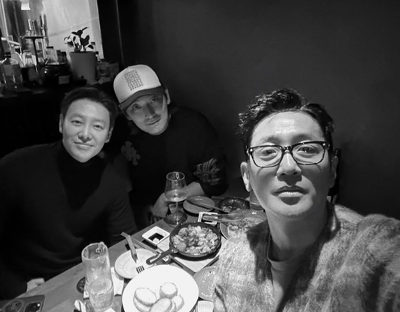 김동욱, 주지훈, 하정우/사진=하정우 인스타그램