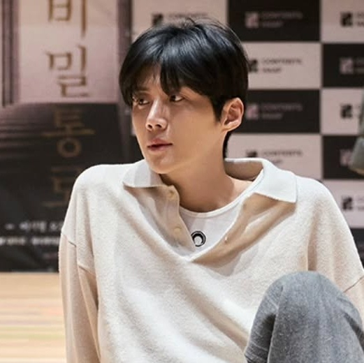 김선호 /사진='비밀통로 : INTERVAL' 공식 SNS