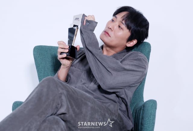 'AAA 2025' 씬 스틸러상 수상자 배우 최대훈 /사진=김휘선 기자 hwijpg@