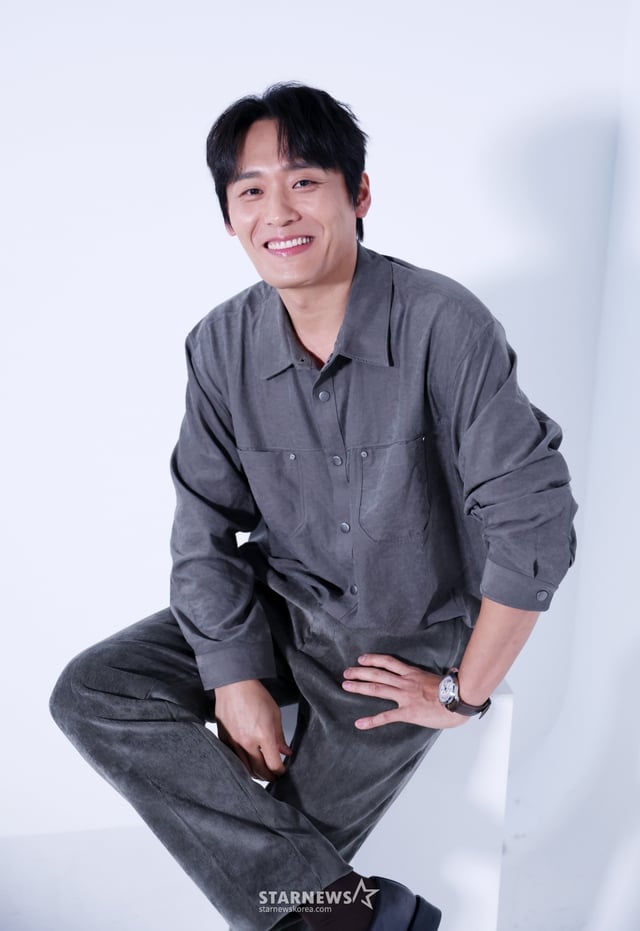 'AAA 2025' 씬 스틸러상 수상자 배우 최대훈 /사진=김휘선 기자 hwijpg@