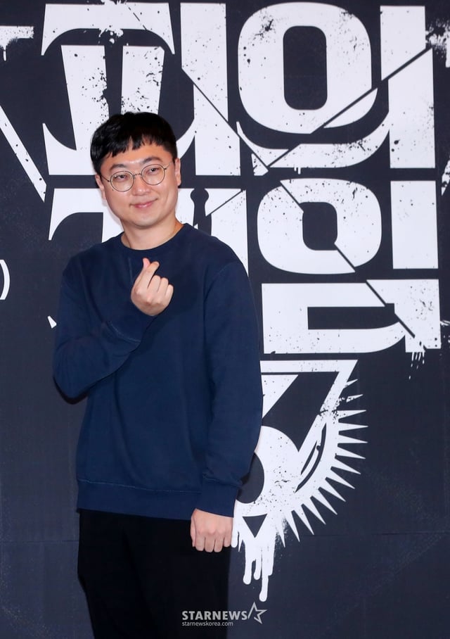 방송인 충주맨이 12일 오후 서울 성동구 메가박스 성수에서 진행된 웨이브 오리지널 '피의 게임 시즌3' 제작발표회에 참석해 포즈를 취하고 있다. '피의 게임3'는 서바이벌 레전드들과 신예들이 지킬 것인가, 뺏을 것인가를 두고 벌이는 생존지능 서바이벌. 오는 15일 공개. 2024.11.12 /사진=김창현 chmt@