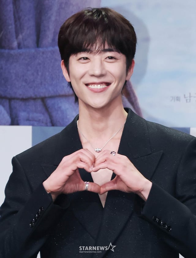 배우 채종협이 19일 오후 서울 마포구 상암동 MBC에서 진행된 금토드라마 '찬란한 너의 계절에' 제작발표회에 참석해 포즈를 취하고 있다. /2026.02.19 /사진=이동훈 photoguy@