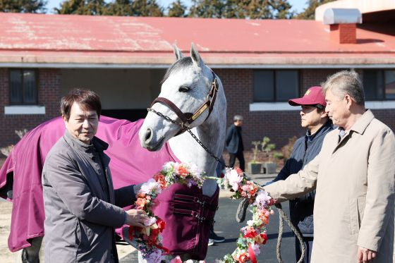 /写真提供=韓国馬事会