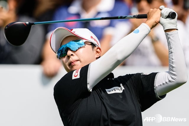 김효주가 22일 미국여자프로골프(LPGA) 투어 혼다 타일랜드 4라운드에서 드라이버 티샷을 날리고 있다. /AFPBBNews=뉴스1