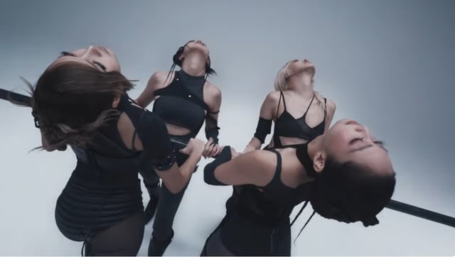 BLACKPINK Go music video scene