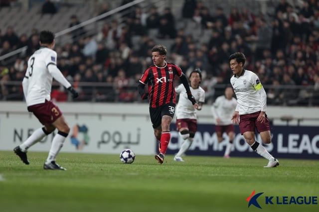 클리말라(가운데). /사진=한국프로축구연맹 제공