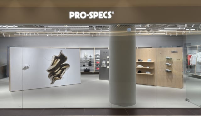 龍山直営店リニューアルオープン全景 
