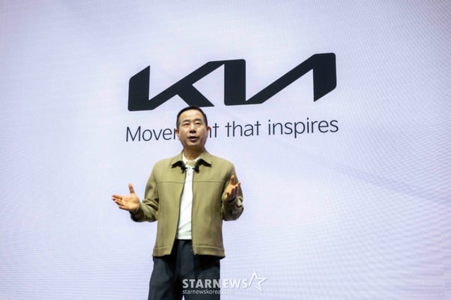 Vice President Jung Won-jung/photo courtesy of Kia's domestic business division = Kia