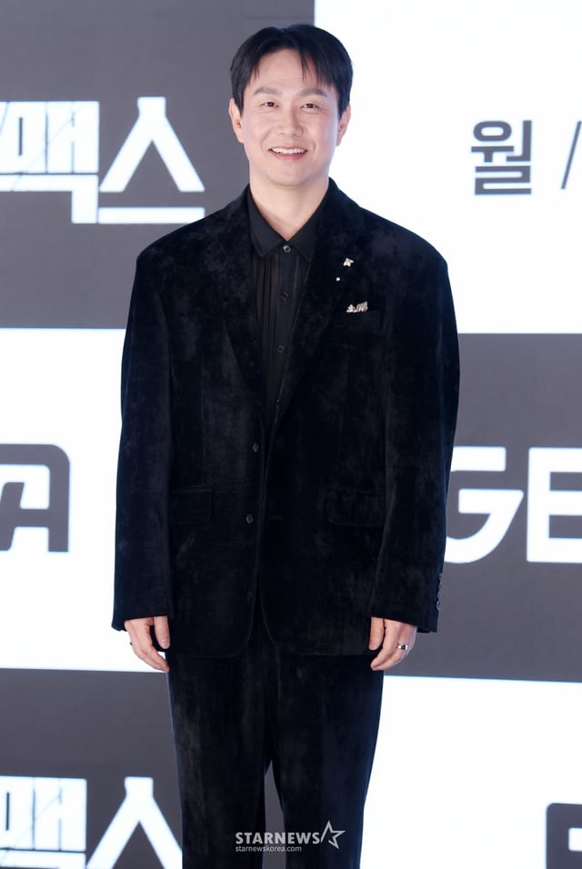 배우 오정세가 10일 서울 구로구 디큐브시티 더세인트에서 진행된 ENA 월화드라마 '클라이맥스' 제작발표회에 참석해 포즈를 취하고 있다. /2026.03.10 /사진=김휘선 hwijpg@