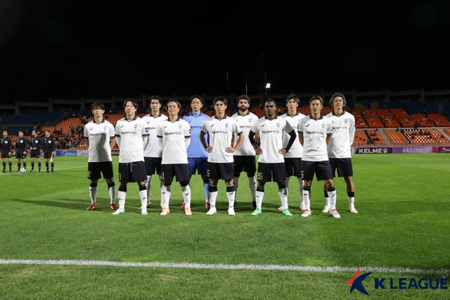 Vissel Kobe (Japan) squad. /Photo = Courtesy of the Korea Professional Football League