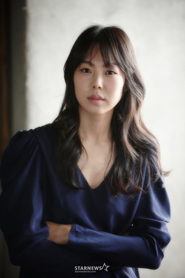 우는남자 김민희