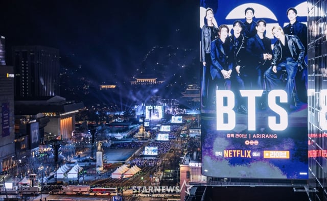(서울=뉴스1) 사진공동취재단 = 방탄소년단(BTS)이 21일 서울 광화문광장에서 'BTS 컴백 라이브: 아리랑' 발매 기념 컴백 공연을 하고 있다. 2026.3.21/뉴스1 Copyright © 뉴스1. All rights reserved. 무단 전재 및 재배포, AI학습 이용 금지. /사진=(서울=뉴스1) 사진공동취재단