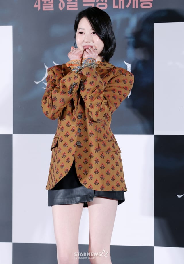 배우 장다아가 24일 서울 용산구 CGV 아이파크몰에서 진행된 영화 '살목지(감독 이상민)' 언론시사회 및 기자간담회에 참석해 포즈를 취하고 있다. /2026.03.24 /사진=김휘선 hwijpg@