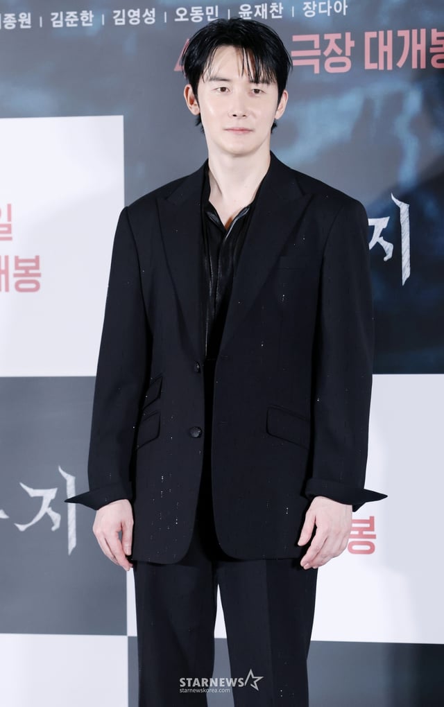 배우 김준한이 24일 서울 용산구 CGV 아이파크몰에서 진행된 영화 '살목지(감독 이상민)' 언론시사회 및 기자간담회에 참석해 포즈를 취하고 있다. /2026.03.24 /사진=김휘선 hwijpg@