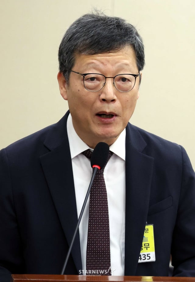 【ソウル=ニューシス】チョ·ソンボン記者=韓国教育放送公社のキム·ユヨル社長。 2025.10.23.suncho21@newsis.com /写真=チョ·ソンボン