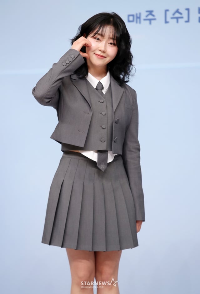 Actress Seo Hye-won poses at the production presentation of the drama "Four Seasons Spring" held at SBS in Mok-dong, Yangcheon-gu, Seoul on the 28th. /2025.04.28 / Photo = Kim Hwi-seon hwijpg@