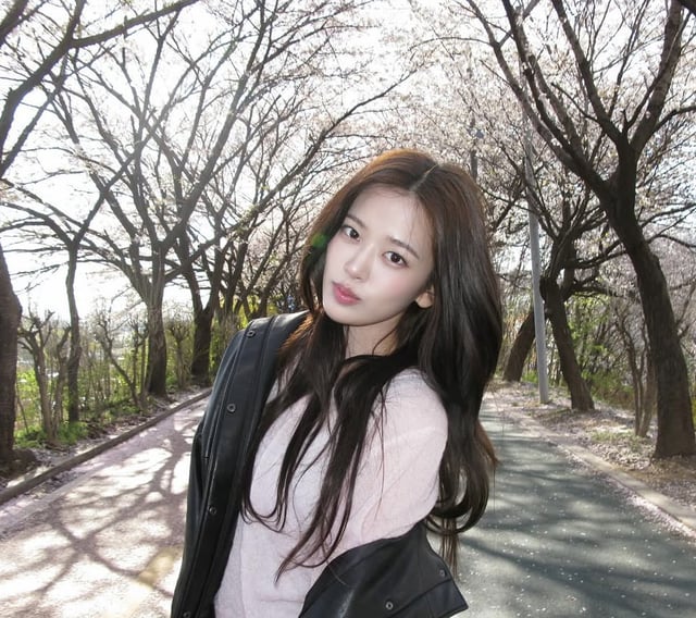 /Photo = Ahn Yu-jin SNS