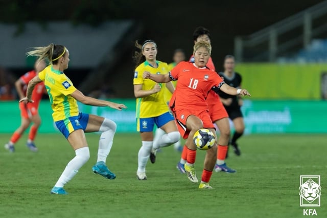 During a match between Korea and Brazil. /Photo = Courtesy of the Korea Football Association (KFA)