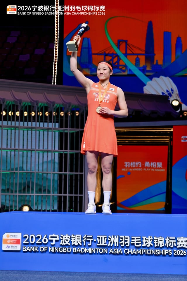 12일 중국 닝보 올림픽 스포츠 센터에서 열린 2026 아시아배드민턴선수권대회 여자 단식 결승에서 왕즈이를 꺾고 우승을 차지한 안세영. /사진=아시아배드민턴연맹·대한배드민턴협회 제공