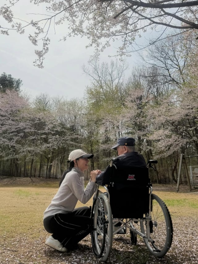 /사진=이영애 SNS