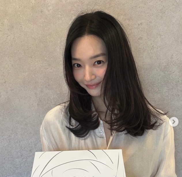 /사진=신민아 개인계정