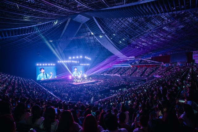 /사진=JYP엔터테인먼트, livenationsg, qhventures