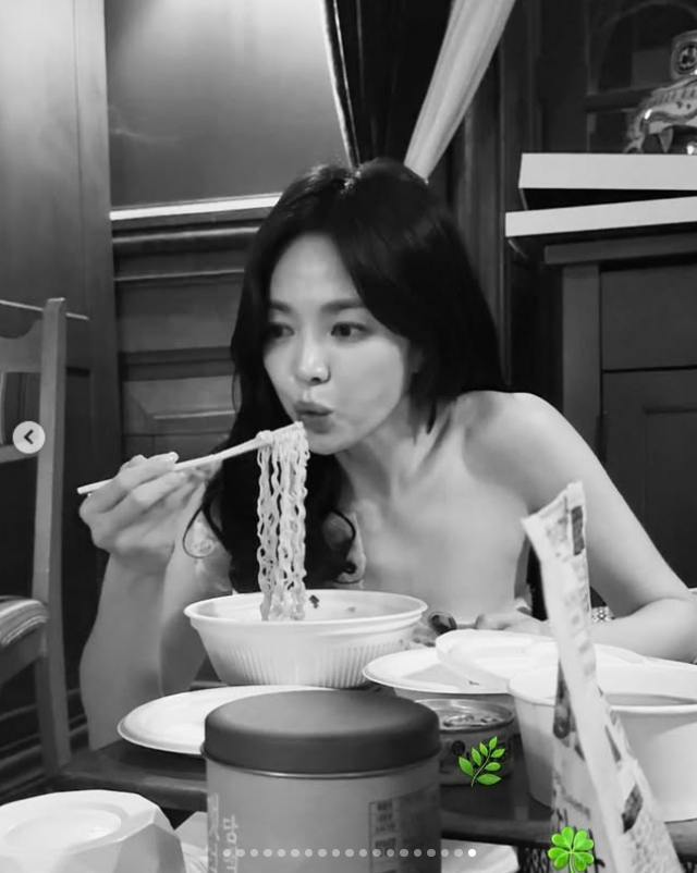 /사진=송혜교 SNS