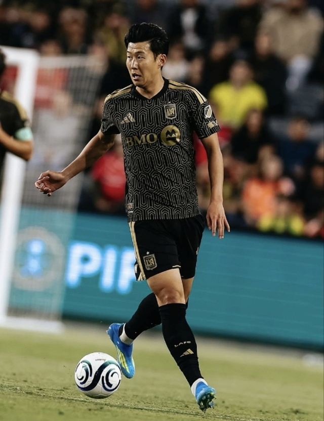 손흥민이 경기에 집중하고 있다. /사진=LAFC SNS