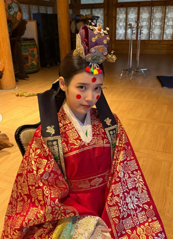 /사진=아이유 SNS