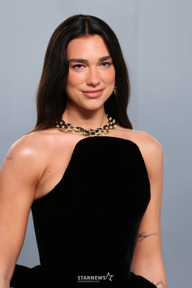 Dua Lipa /Photo=AFPBBNews = NEWS1 = StarNews