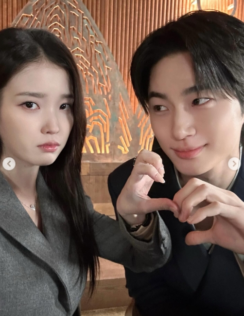 /사진=아이유 개인계정